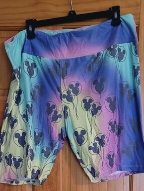 Women's Size 1X Disney Mickey Mouse Balloons bike shorts